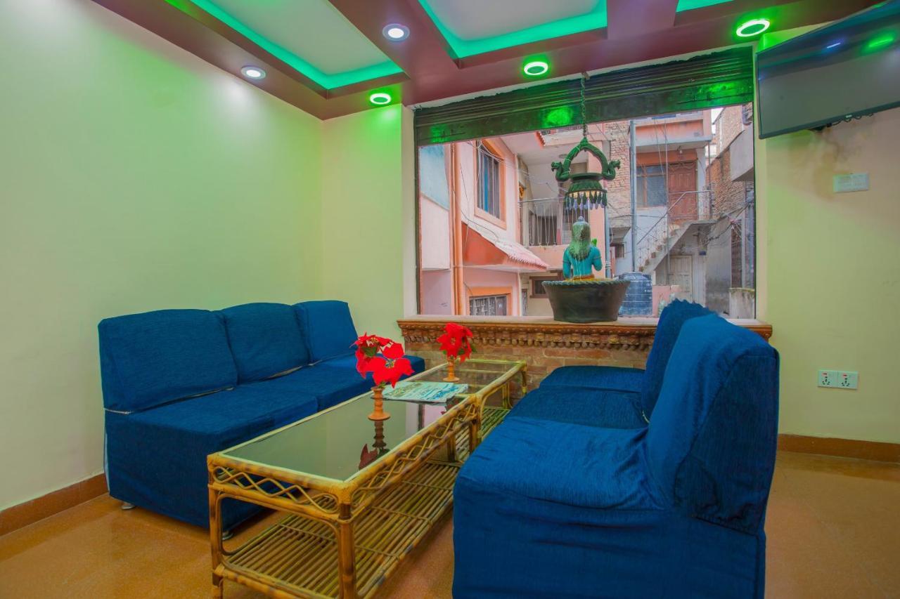 Oyo Hotel Antique Kutty Katmandu Eksteriør bilde